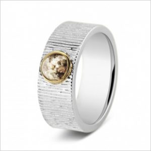 Zilveren ring met horizontale of verticale belijning 8 mm